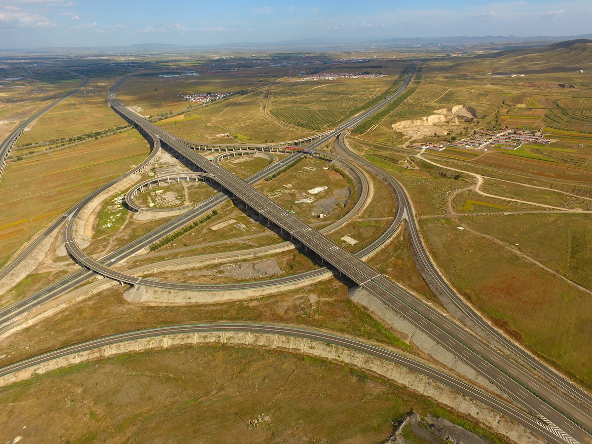 內(nèi)蒙古京新高速公路