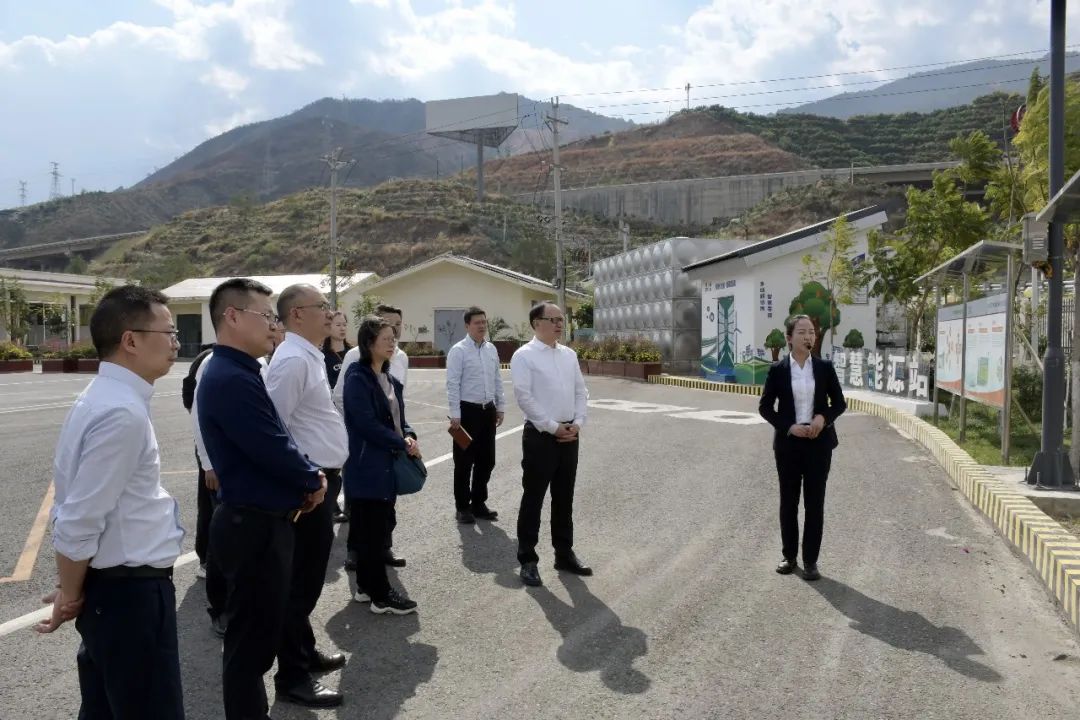 蜀道集團(tuán)外部董事一行調(diào)研清潔能源集團(tuán)蜀興智能公司分布式光伏項(xiàng)目