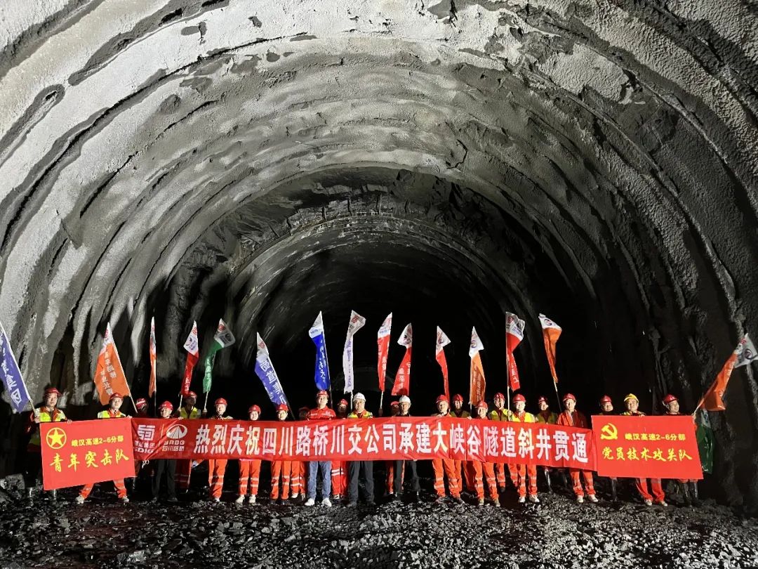 微信圖片_20230413094111.jpg 微信圖片_20230413094111.jpg