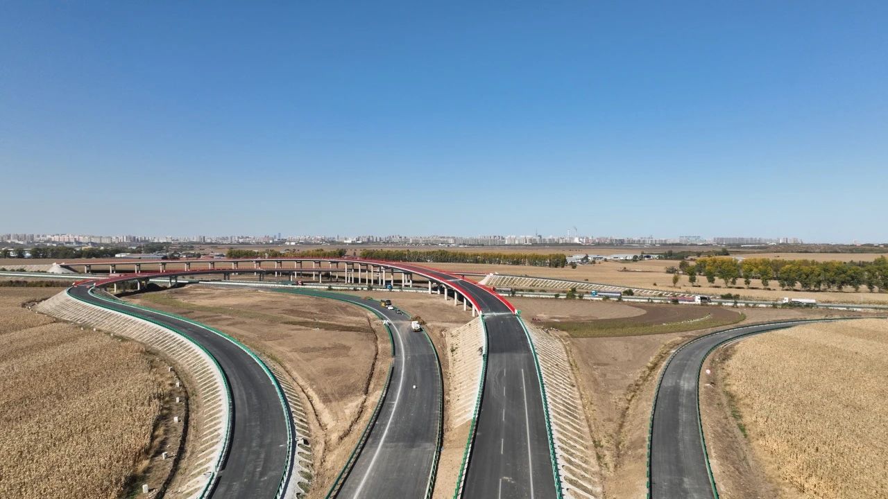 路橋集團(tuán)吉黑高速再獲“平安工地”榮譽(yù)！