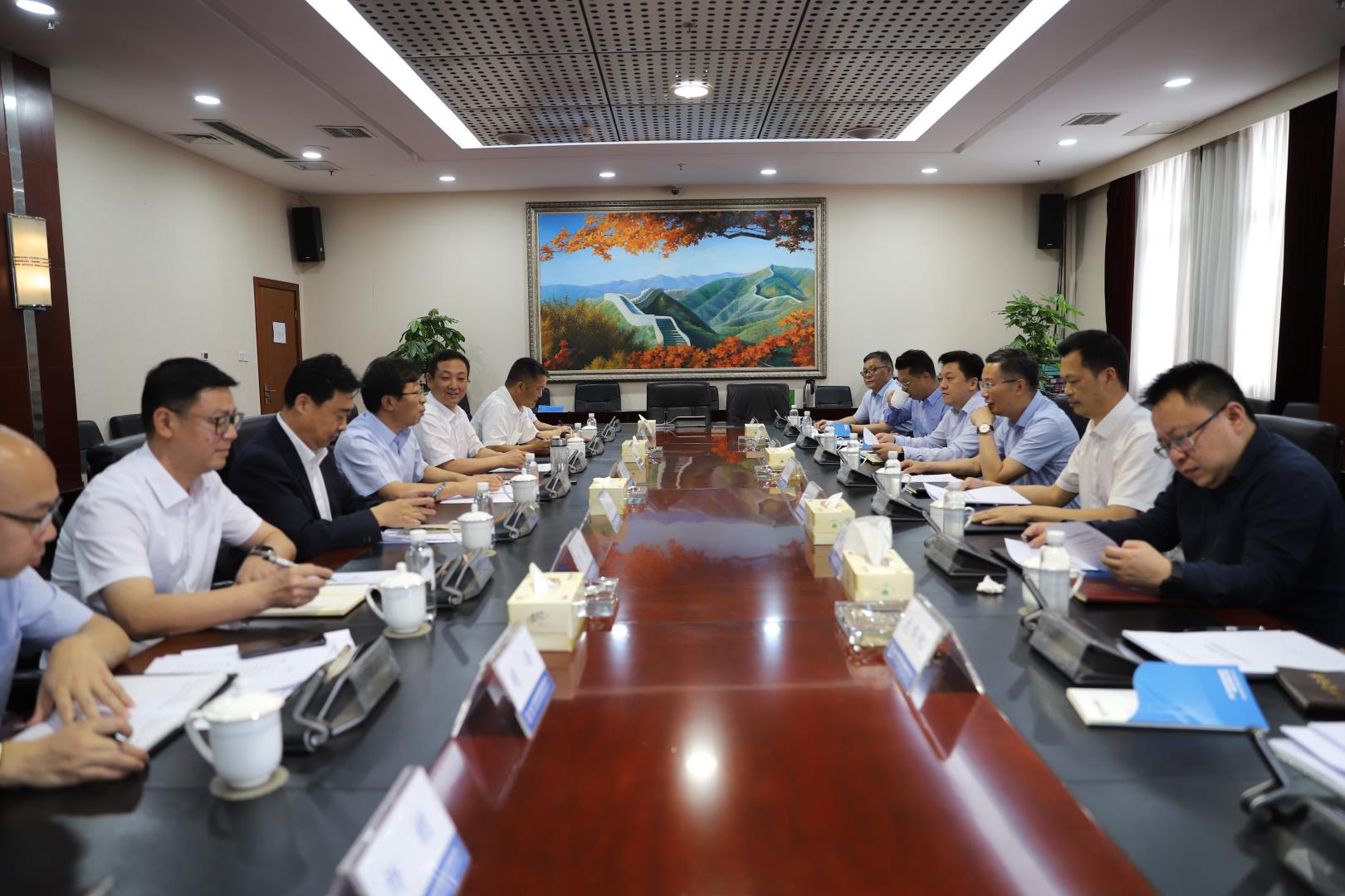 四川路橋與自貢市舉行工作座談